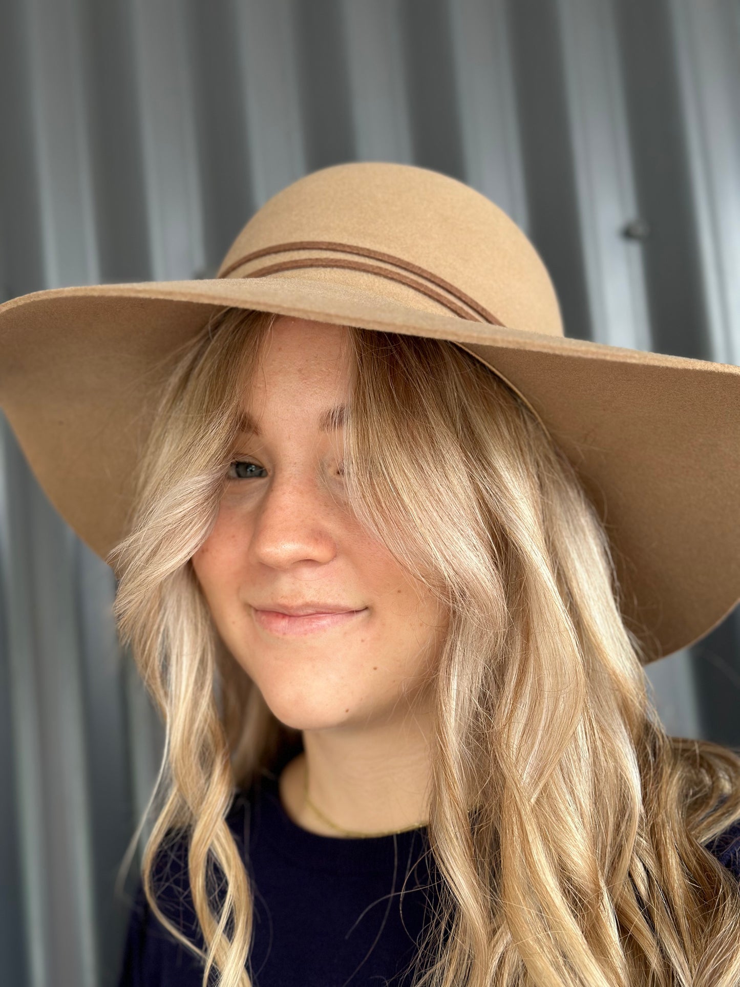 Wool felt hat- Rosie