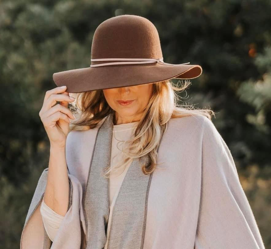 Wool felt hat- Rosie