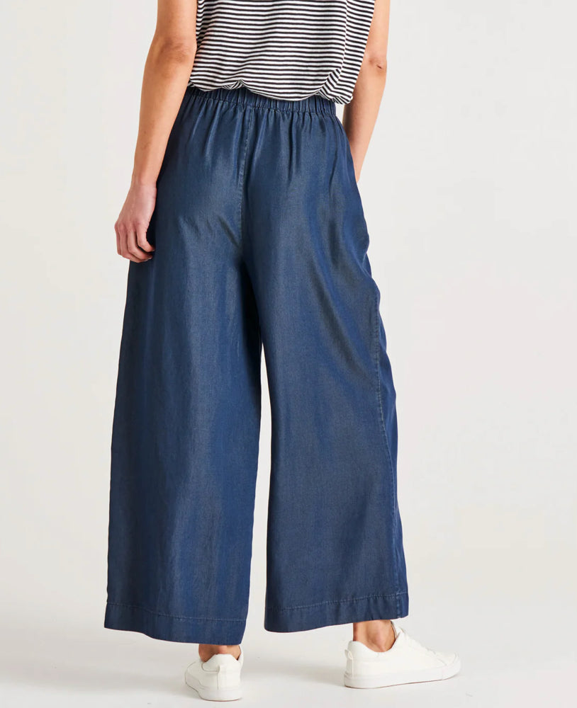 Betty Basics Calista Palazzo pants
