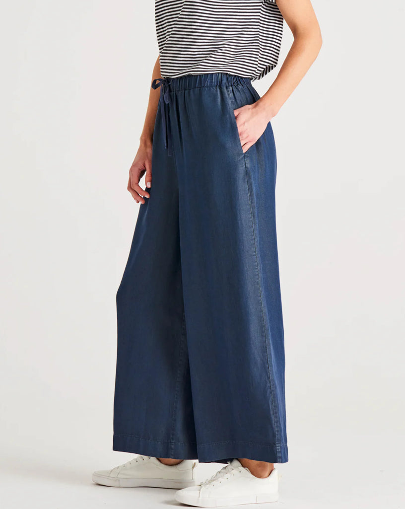 Betty Basics Calista Palazzo pants