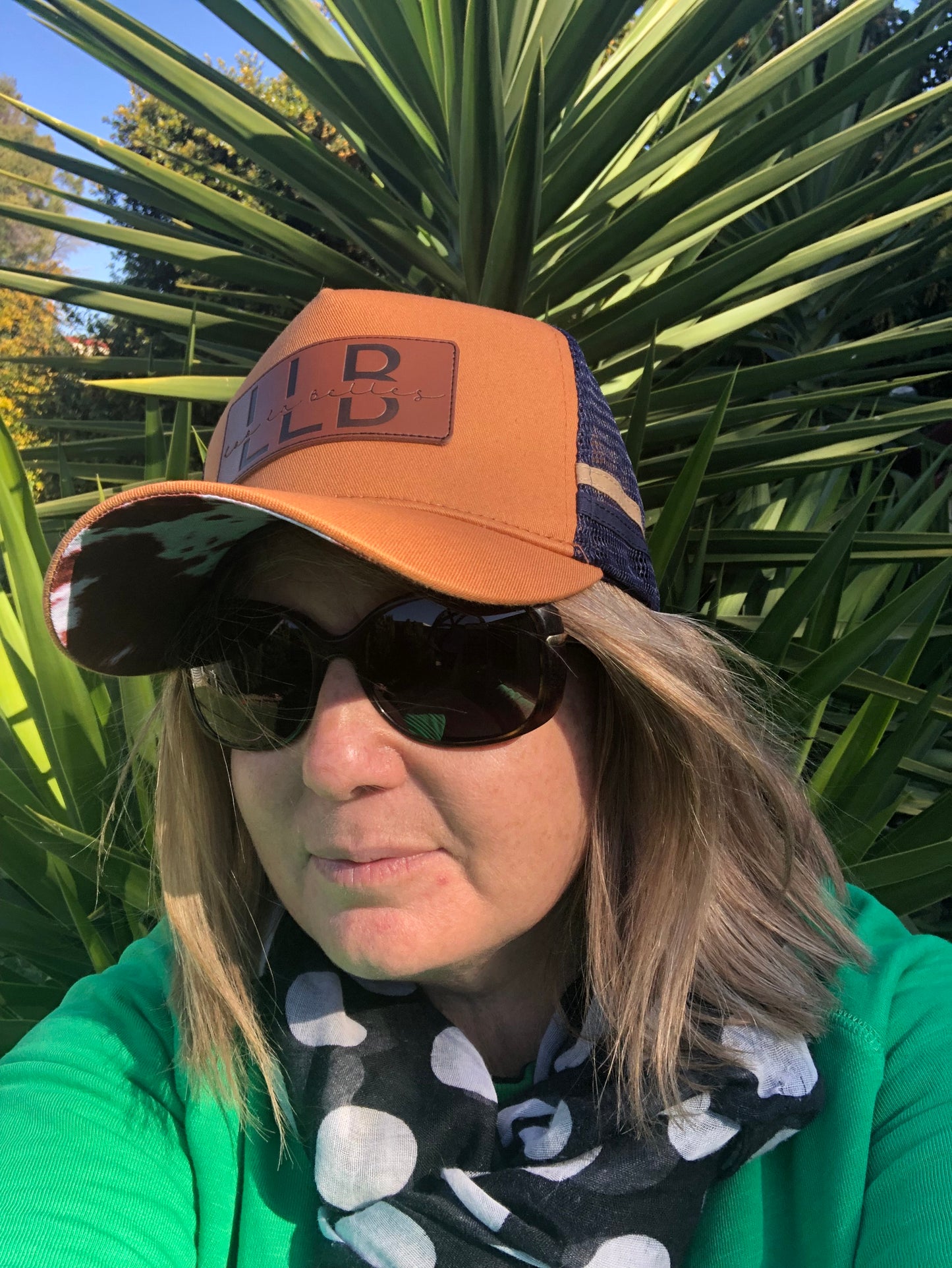 Loo La Belles Trucker cap